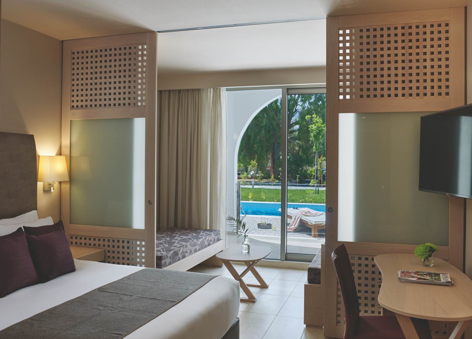 Atlantica Akti Zeus Hotel 