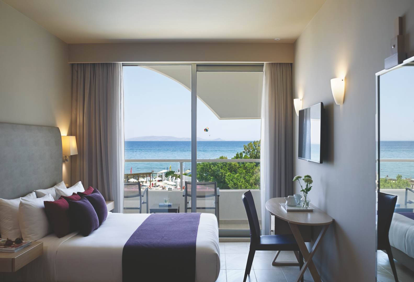Atlantica Akti Zeus Hotel 
