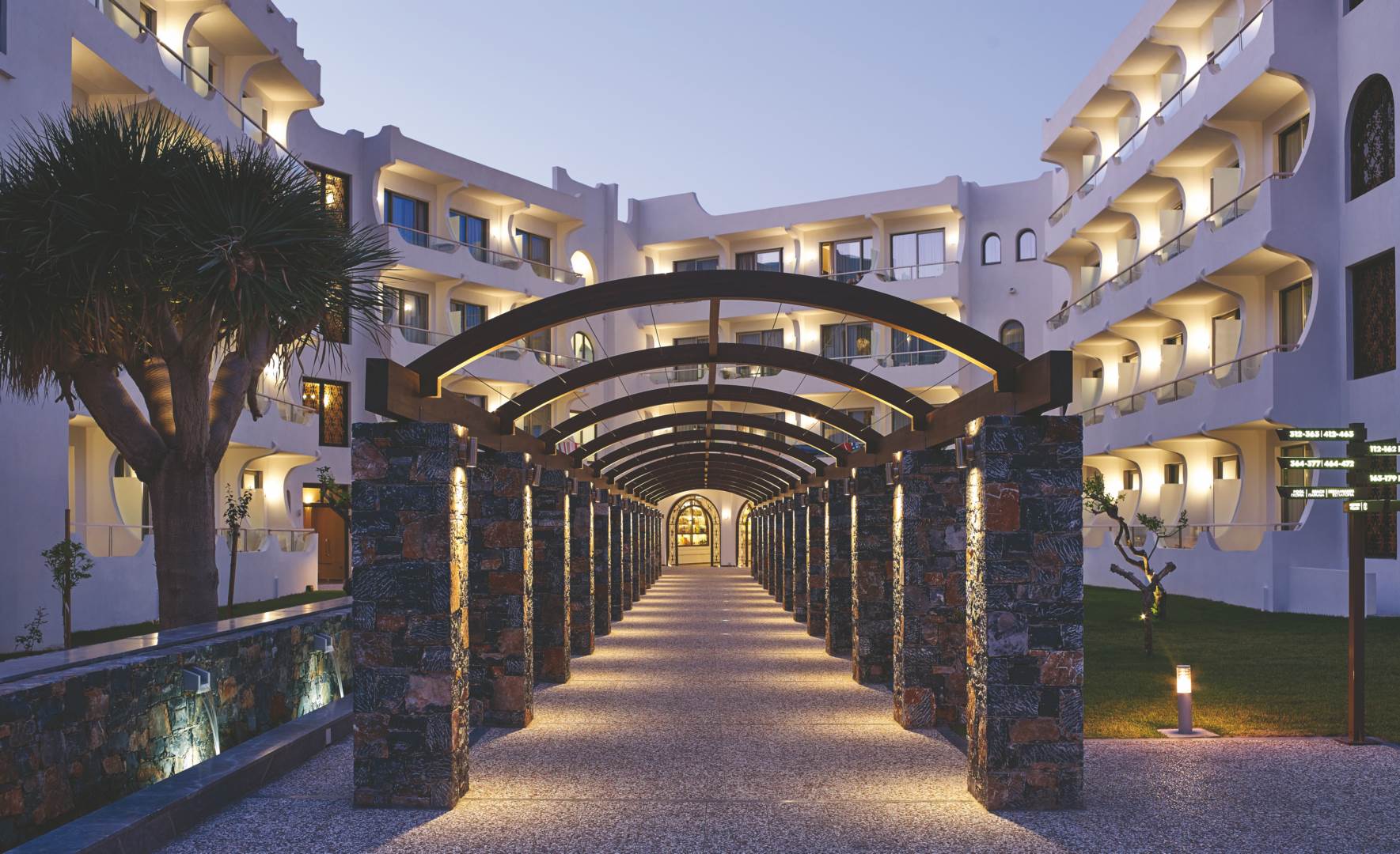 Atlantica Akti Zeus Hotel 
