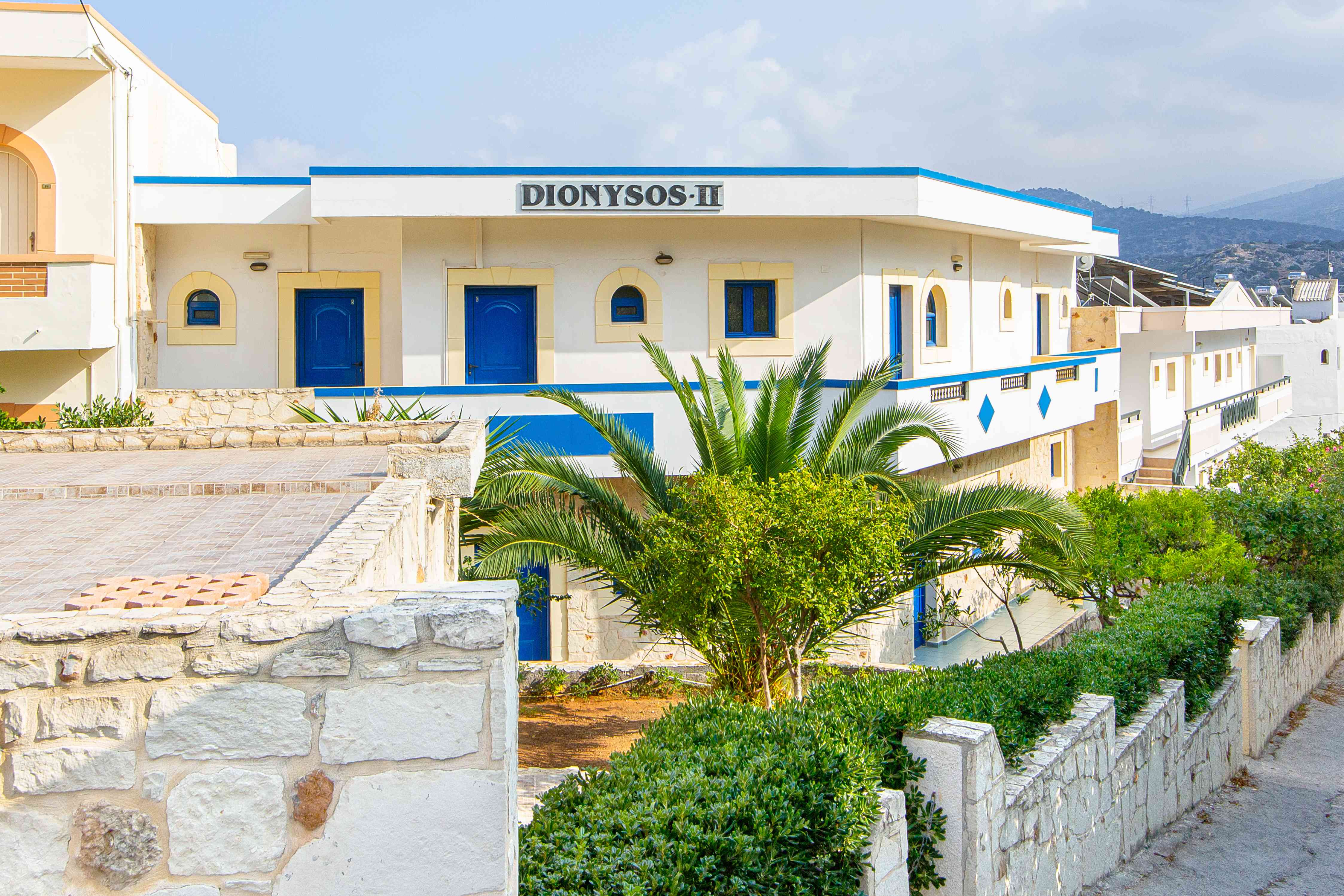 Dionysos Apartments Crete 