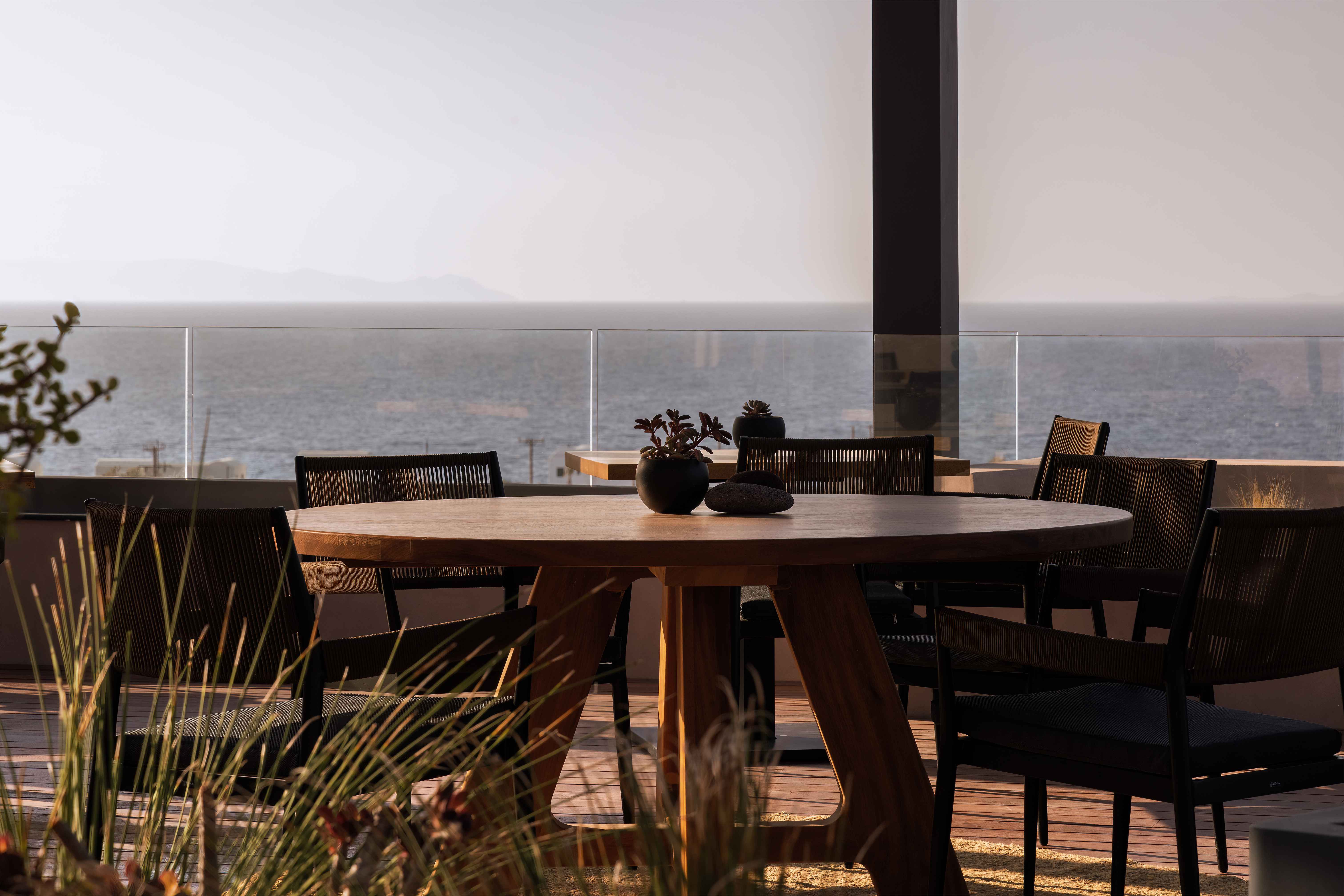 Domes Novos Santorini Autograph Collection