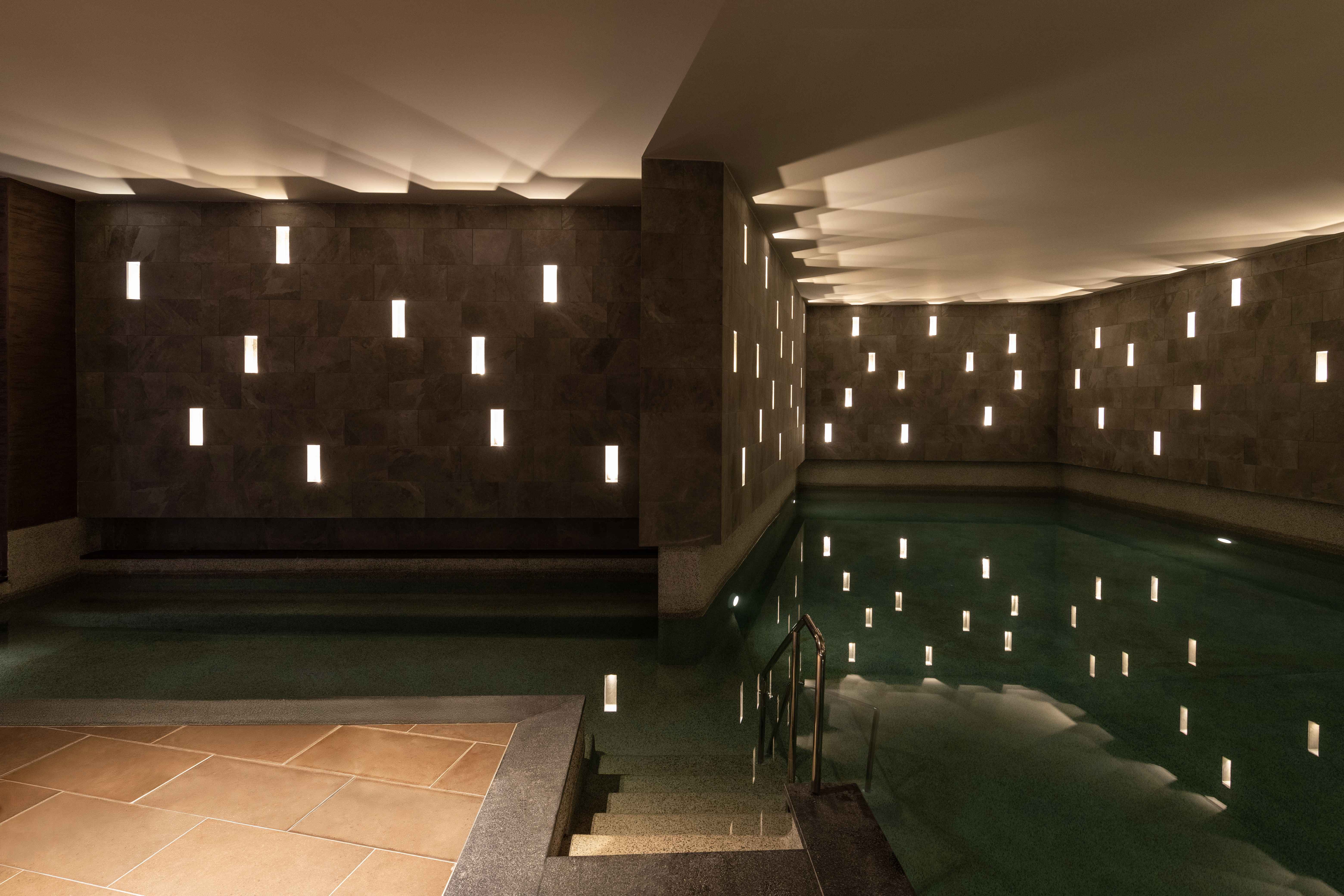 Domes Novos Santorini Autograph Collection