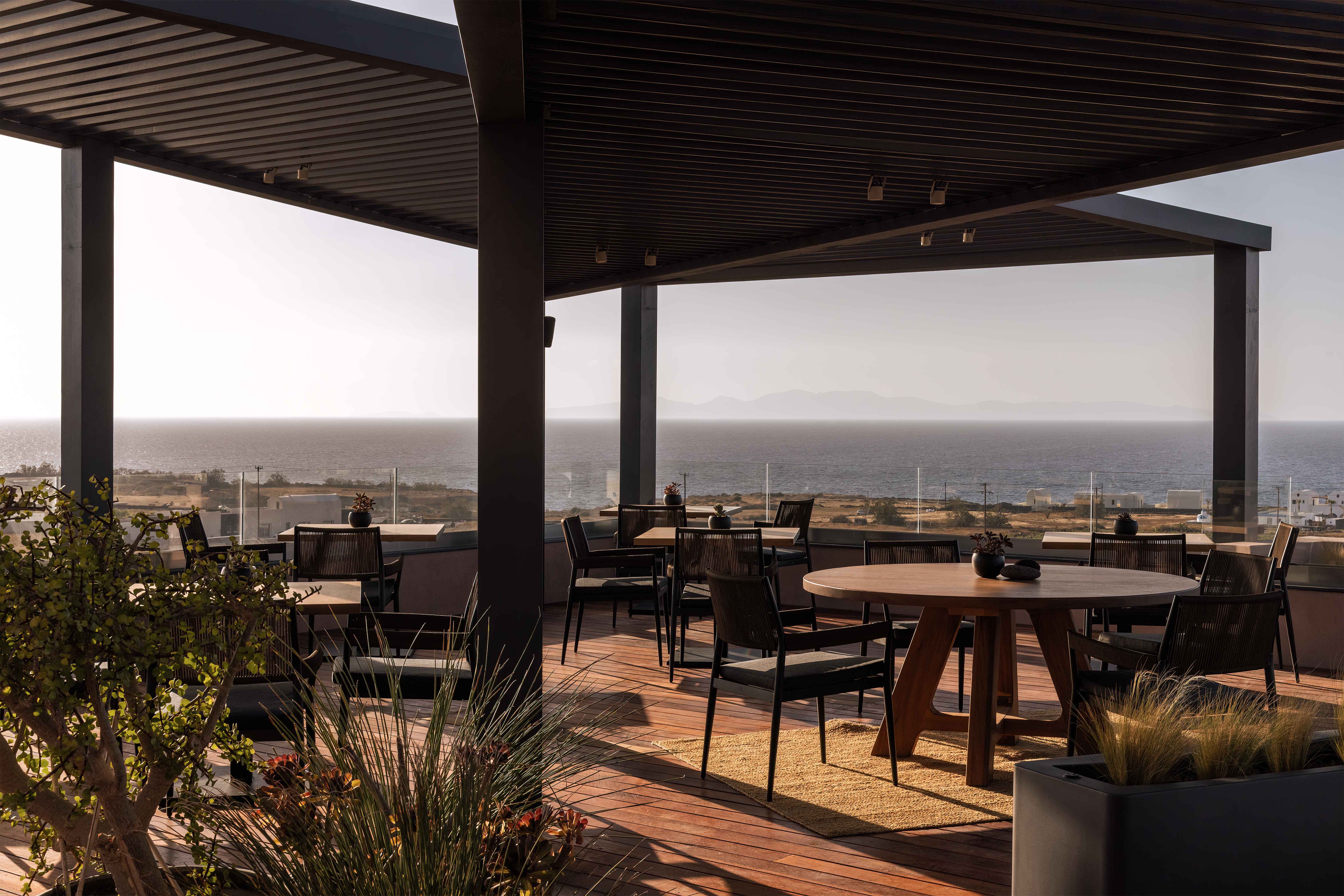 Domes Novos Santorini Autograph Collection