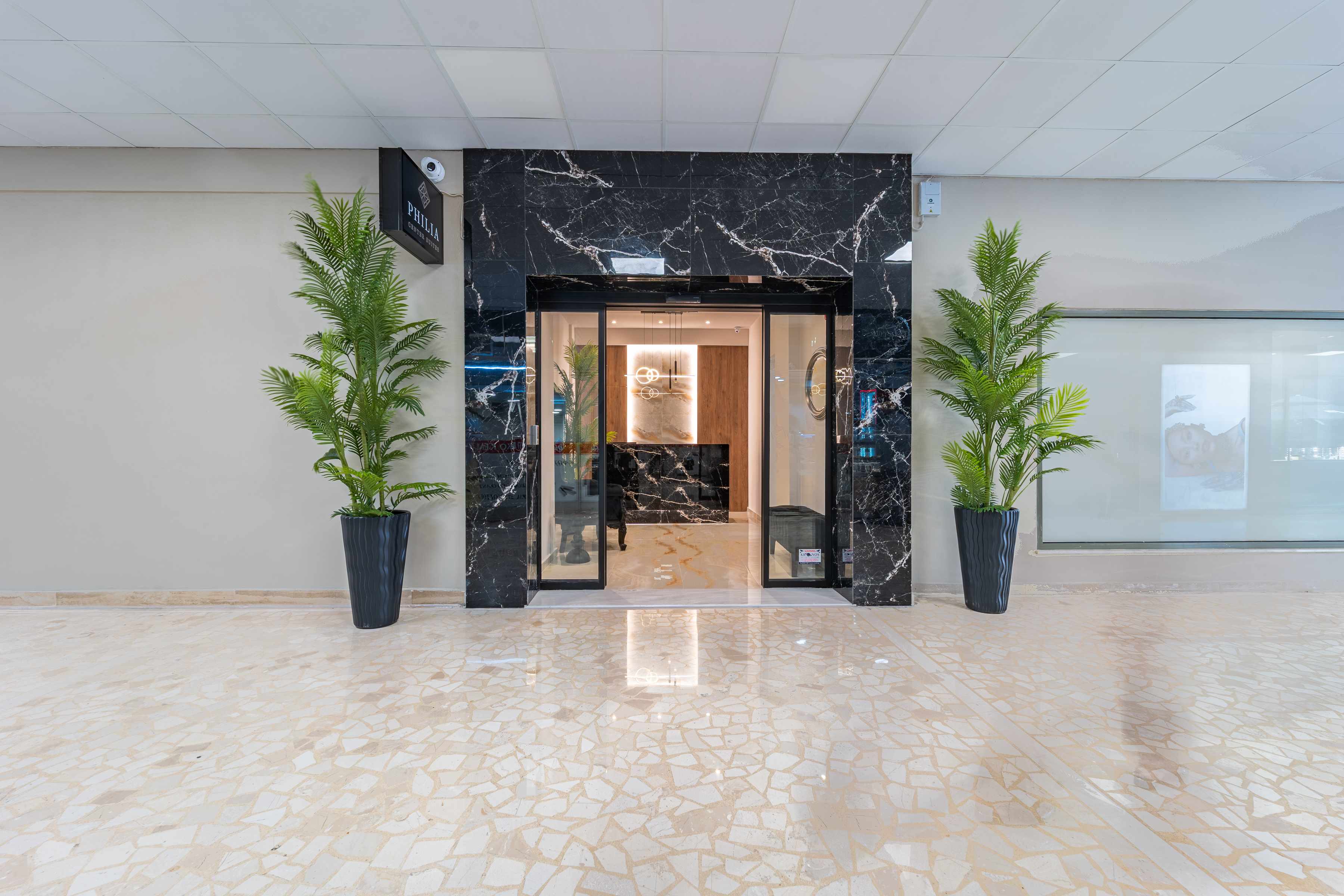 Philia Center Suites imagine 49