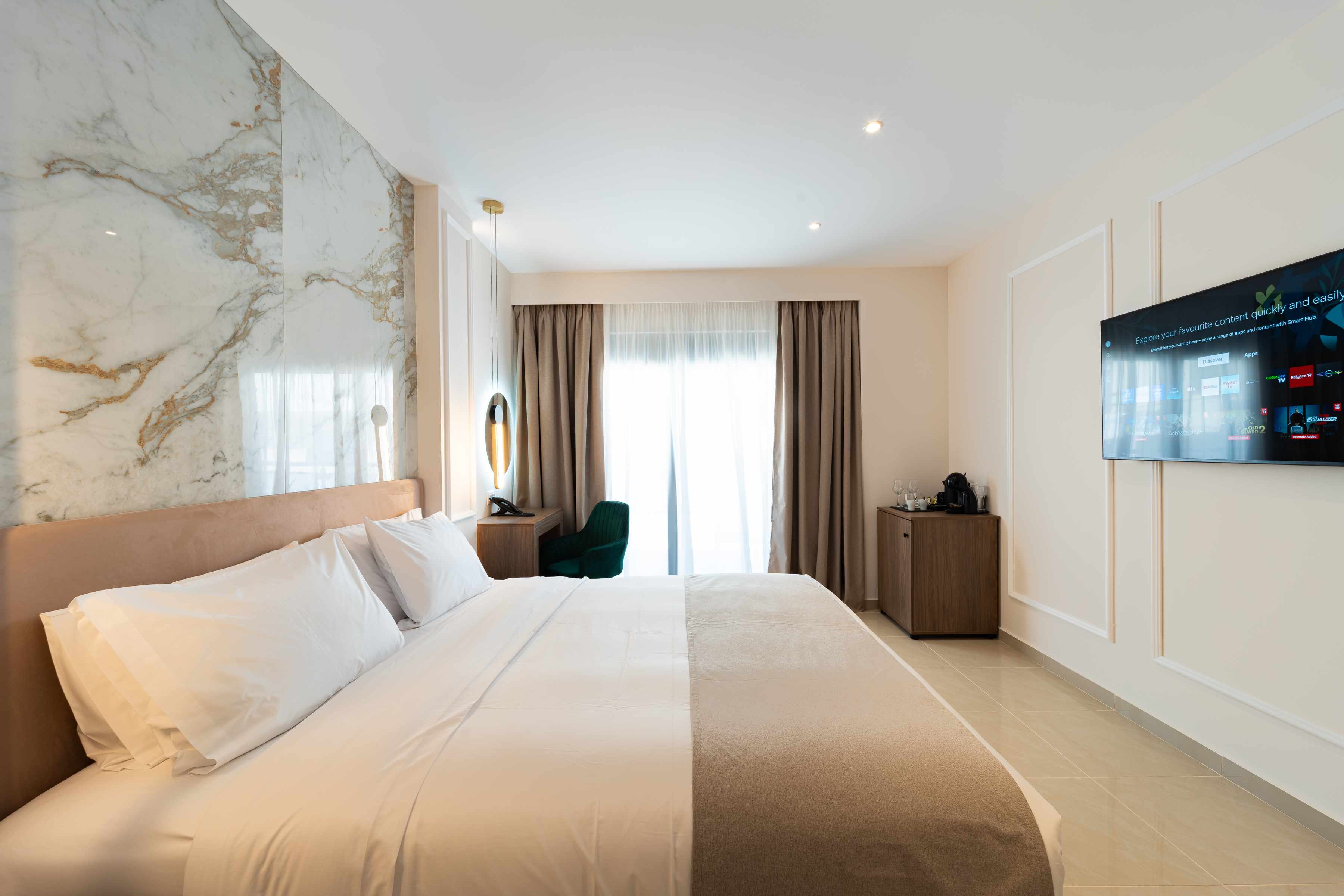 Philia Center Suites imagine 86