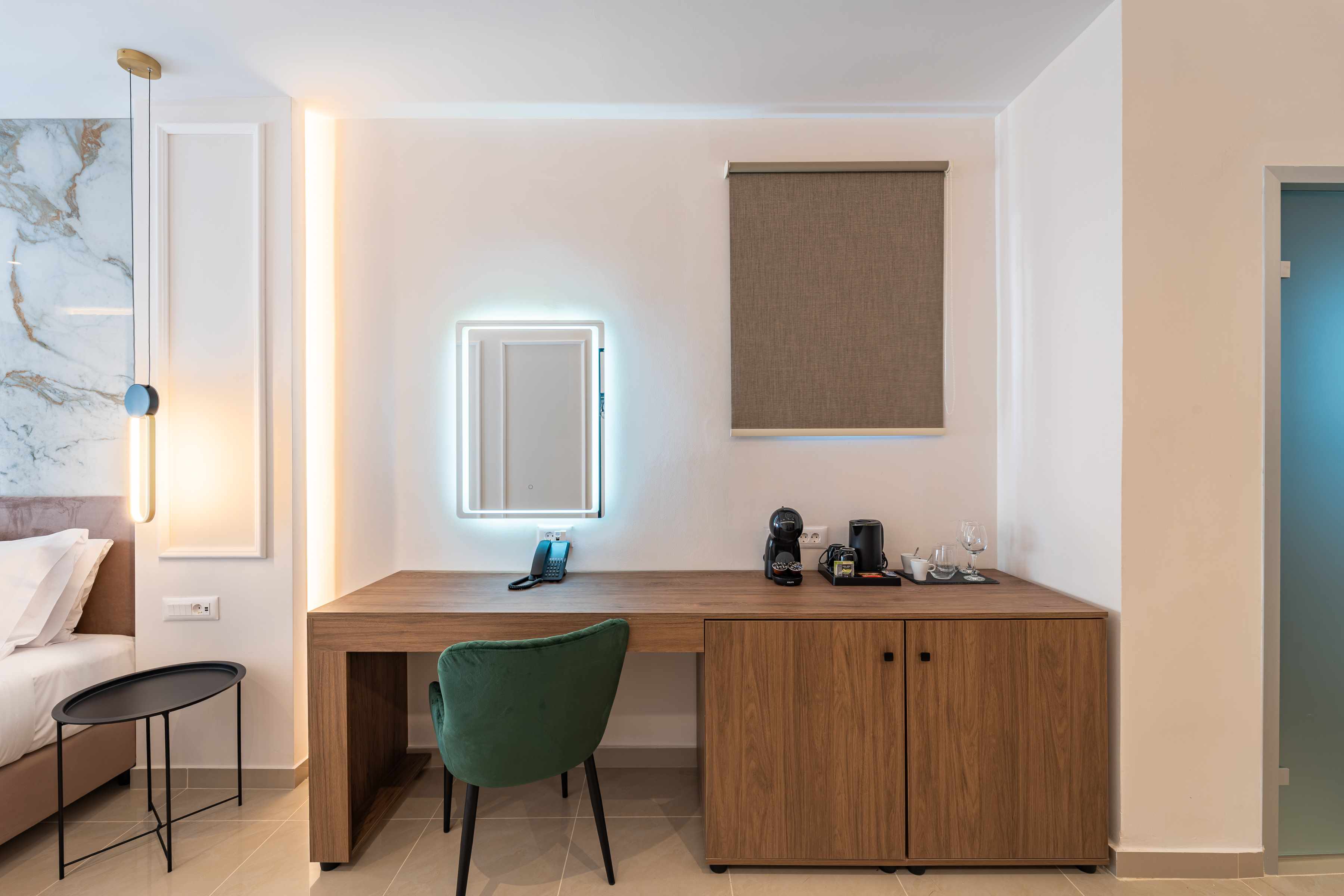 Philia Center Suites imagine 55