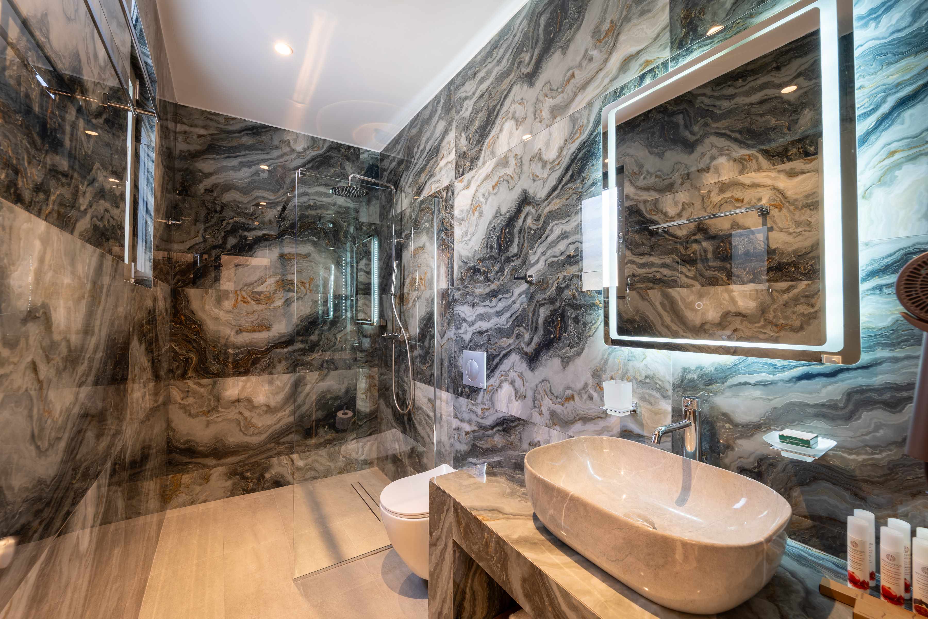 Philia Center Suites imagine 44