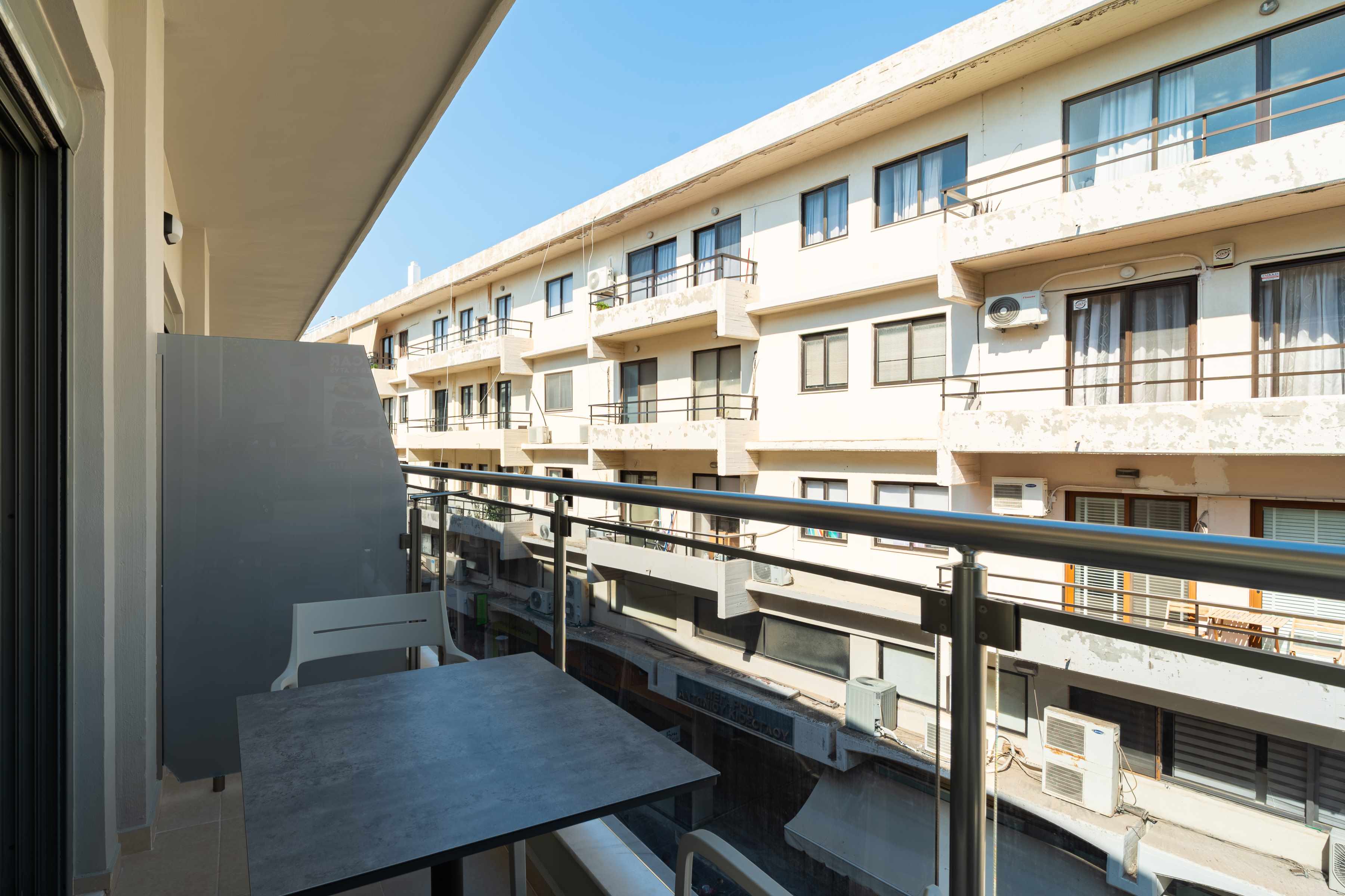 Philia Center Suites imagine 71