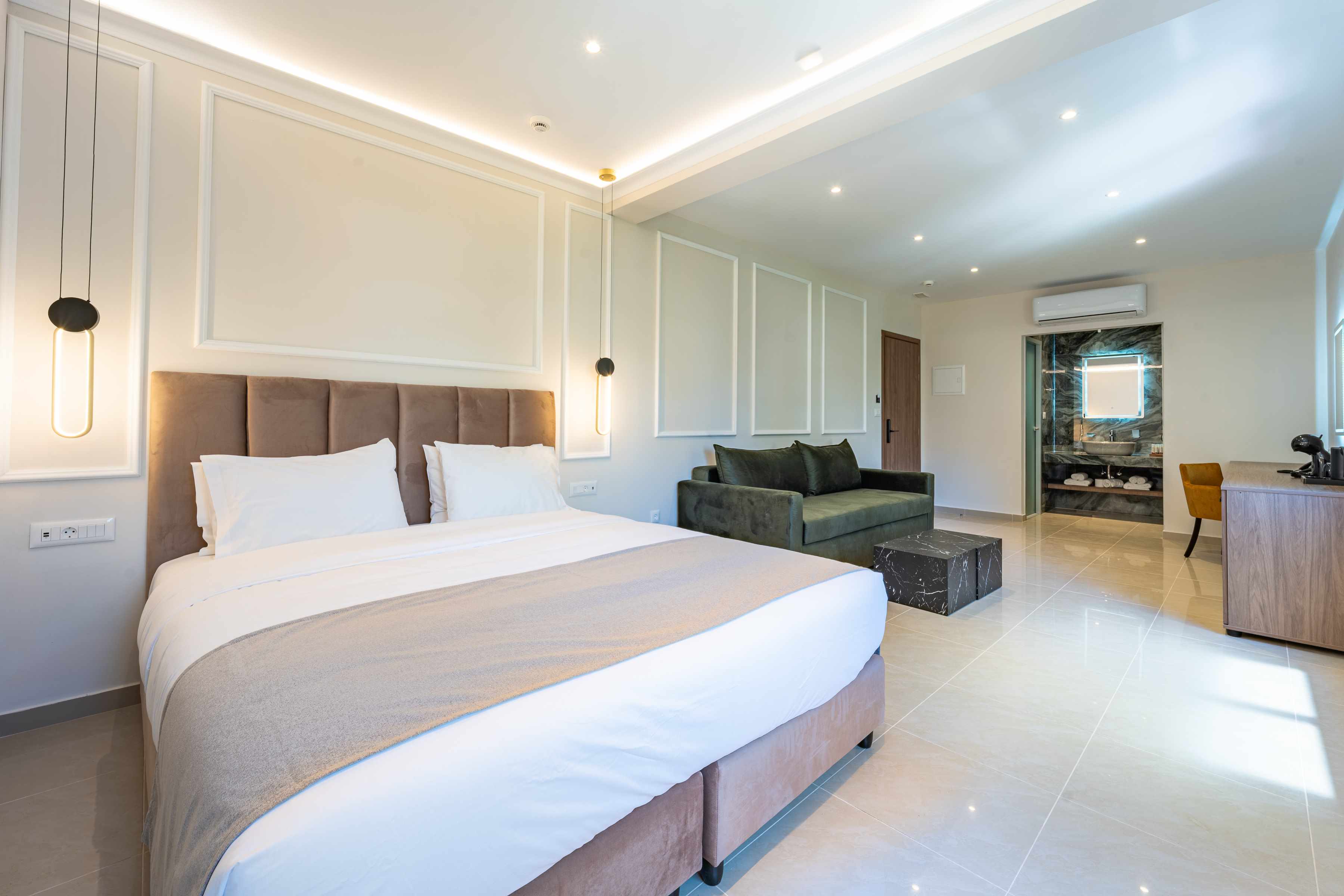 Philia Center Suites imagine 57