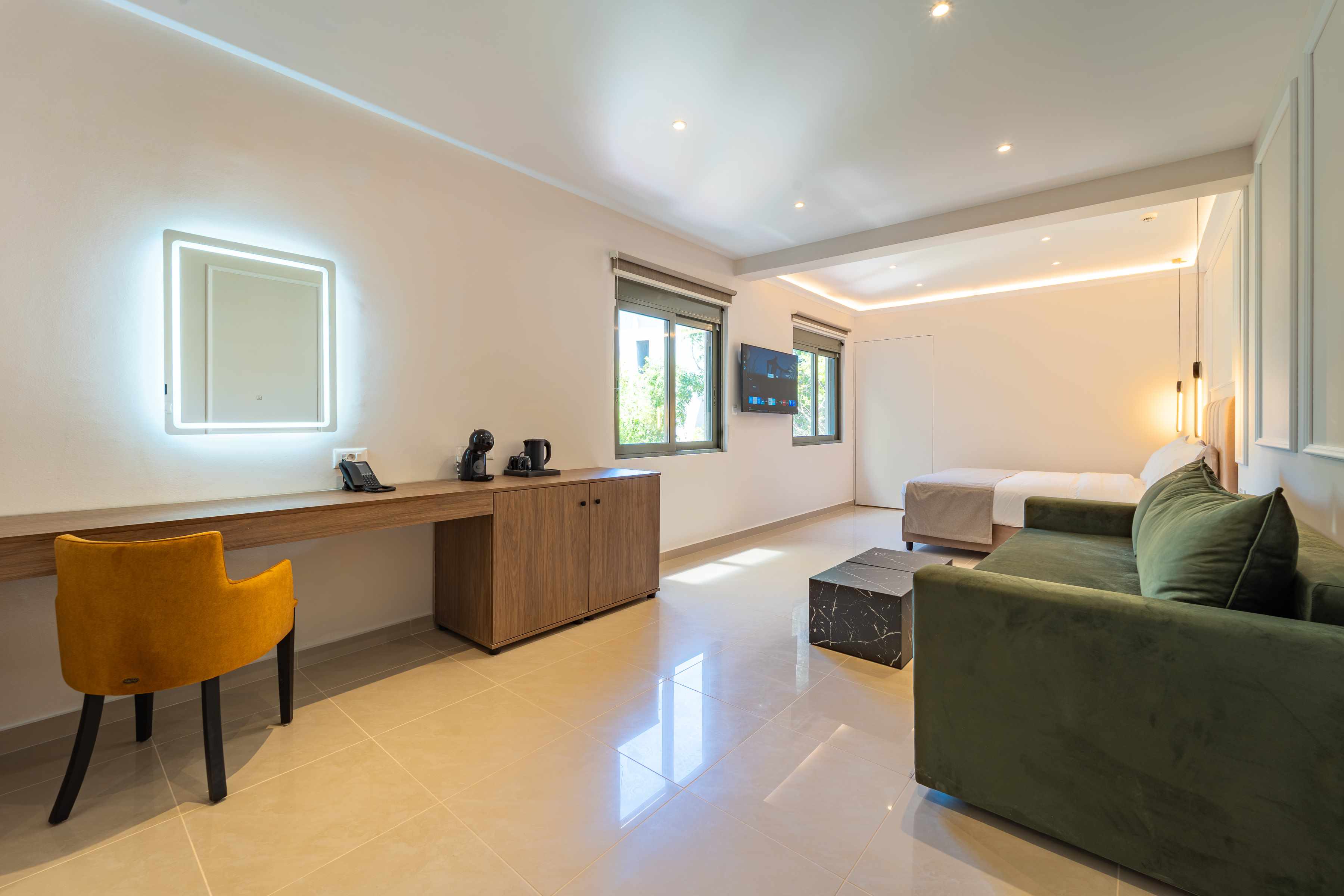 Philia Center Suites imagine 66