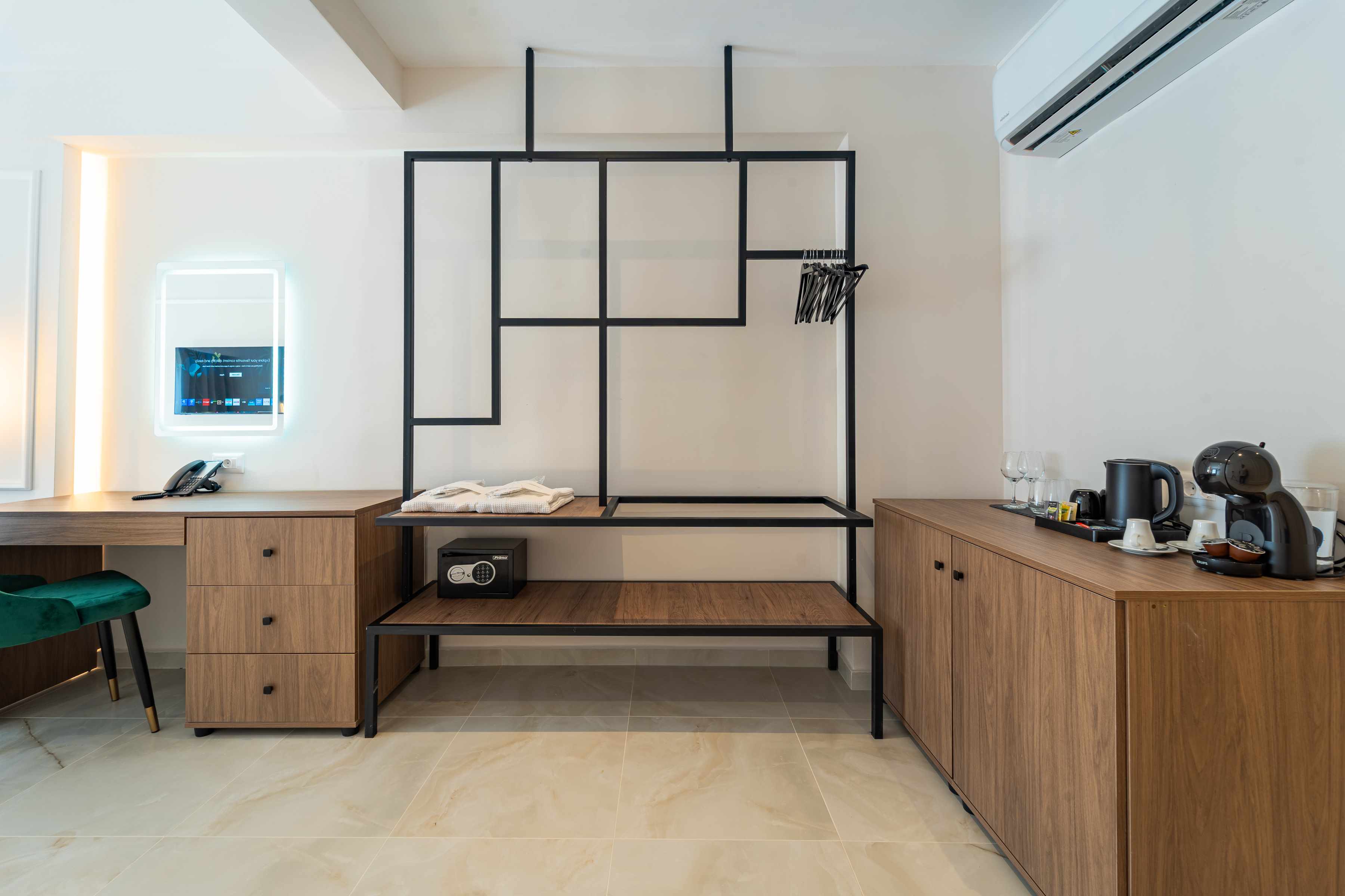 Philia Center Suites imagine 20