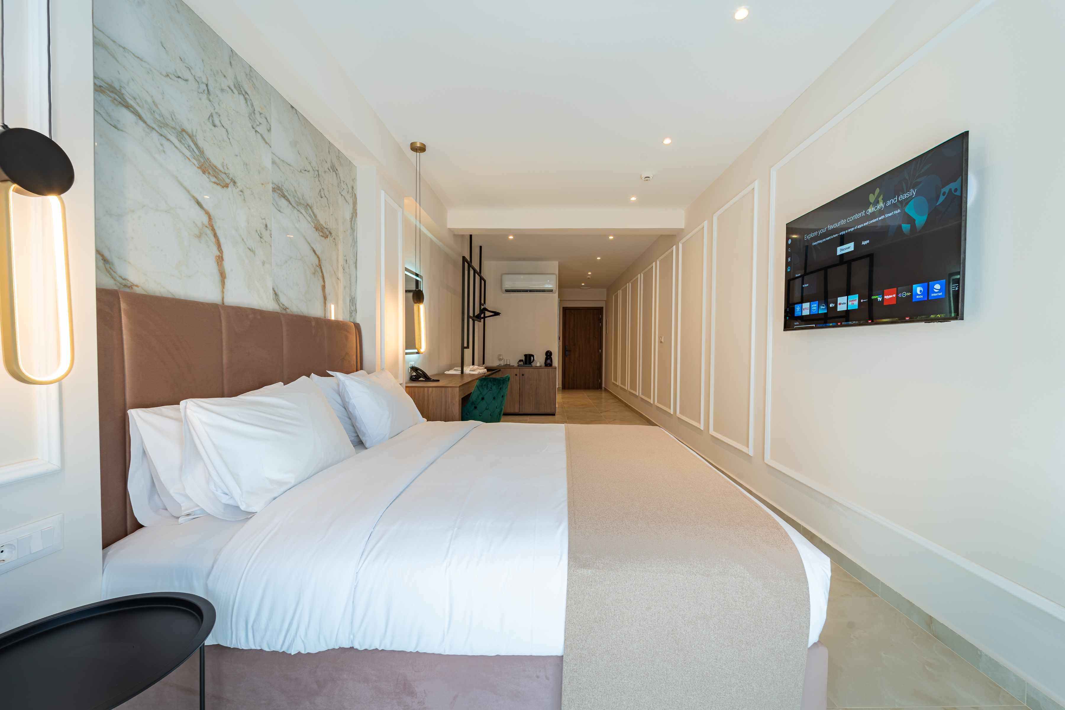 Philia Center Suites imagine 68