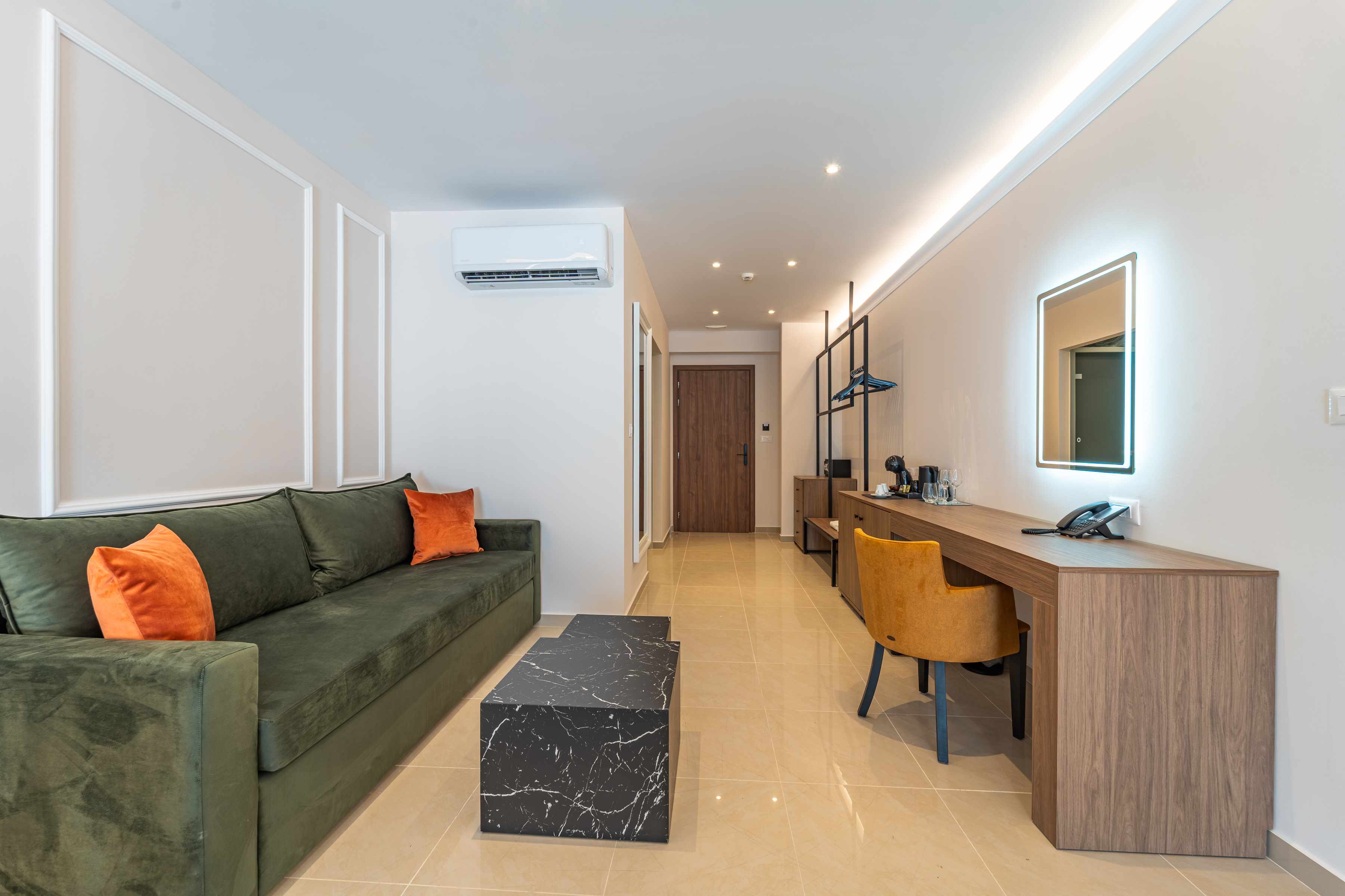 Philia Center Suites imagine 21
