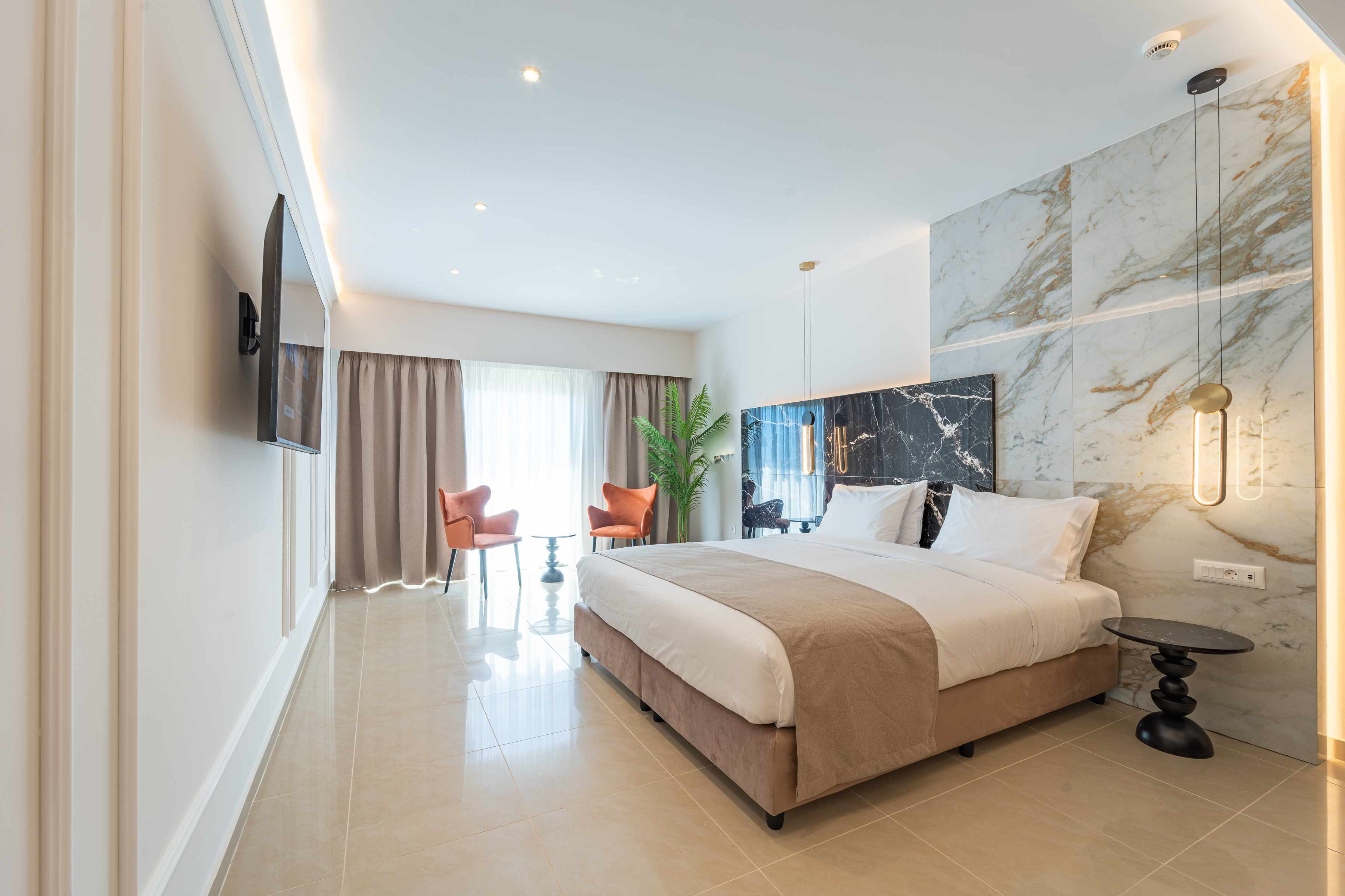 Philia Center Suites imagine 48