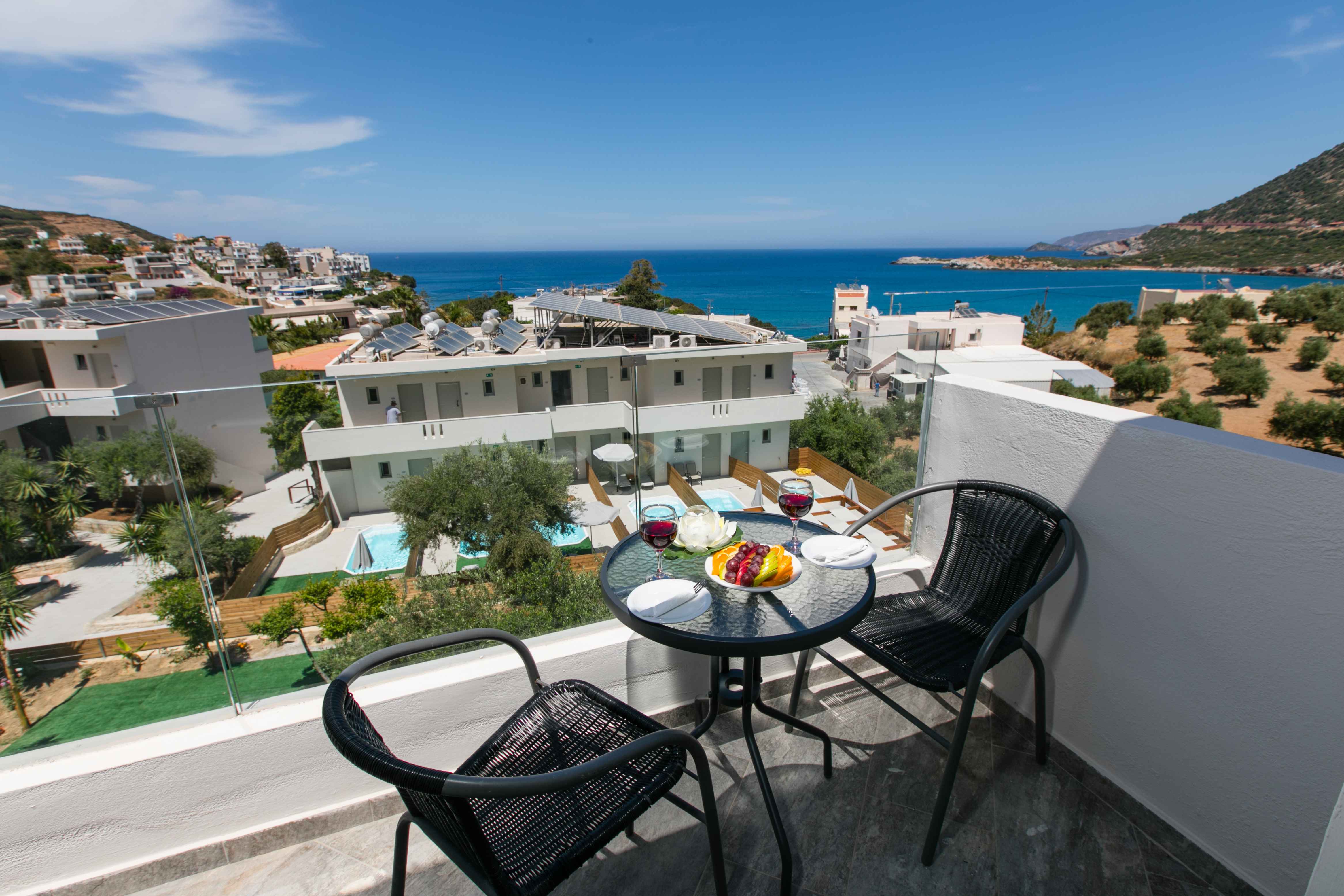 Resol Hotel (Crete)