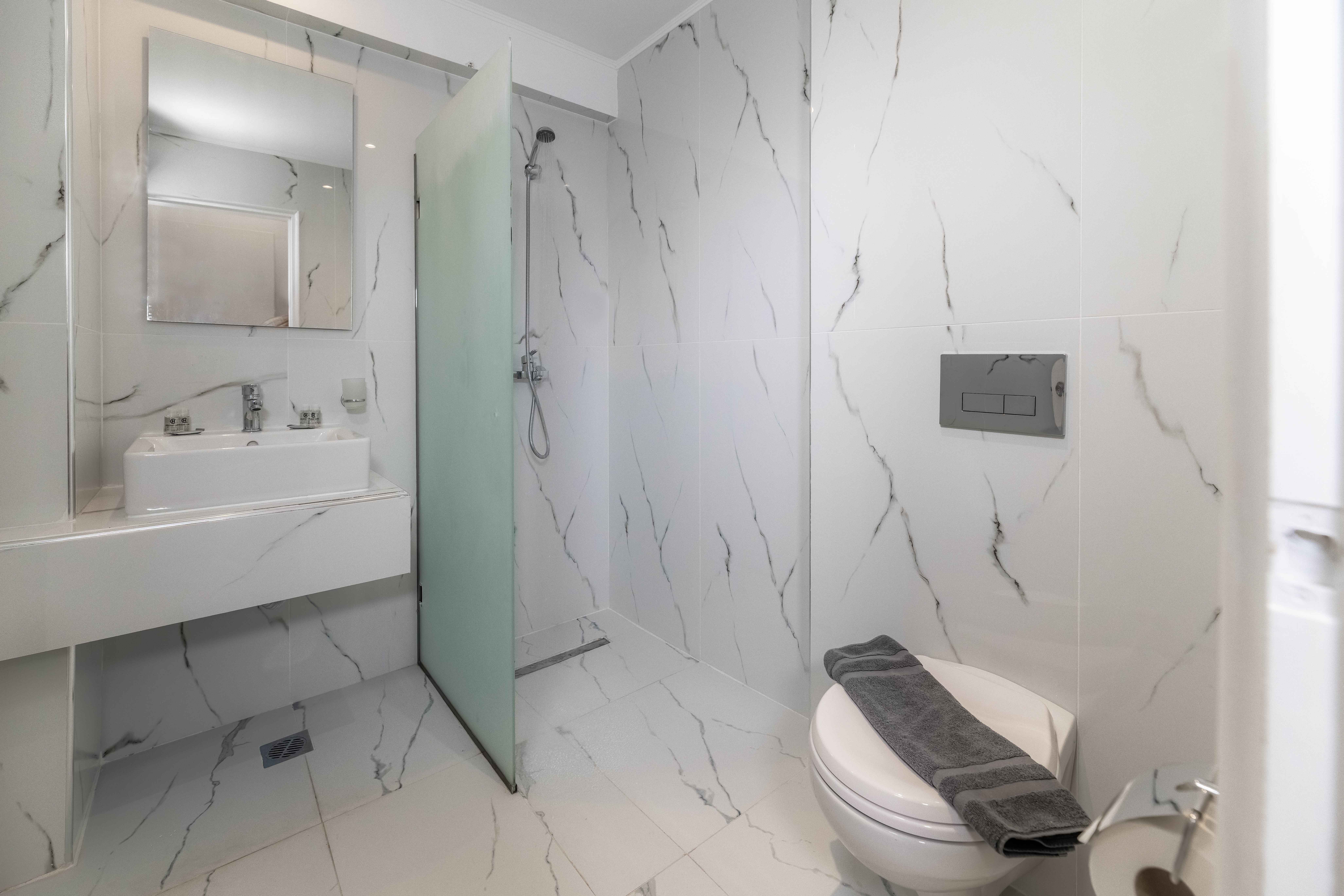 Pefkos Breeze Family Resort And Spa