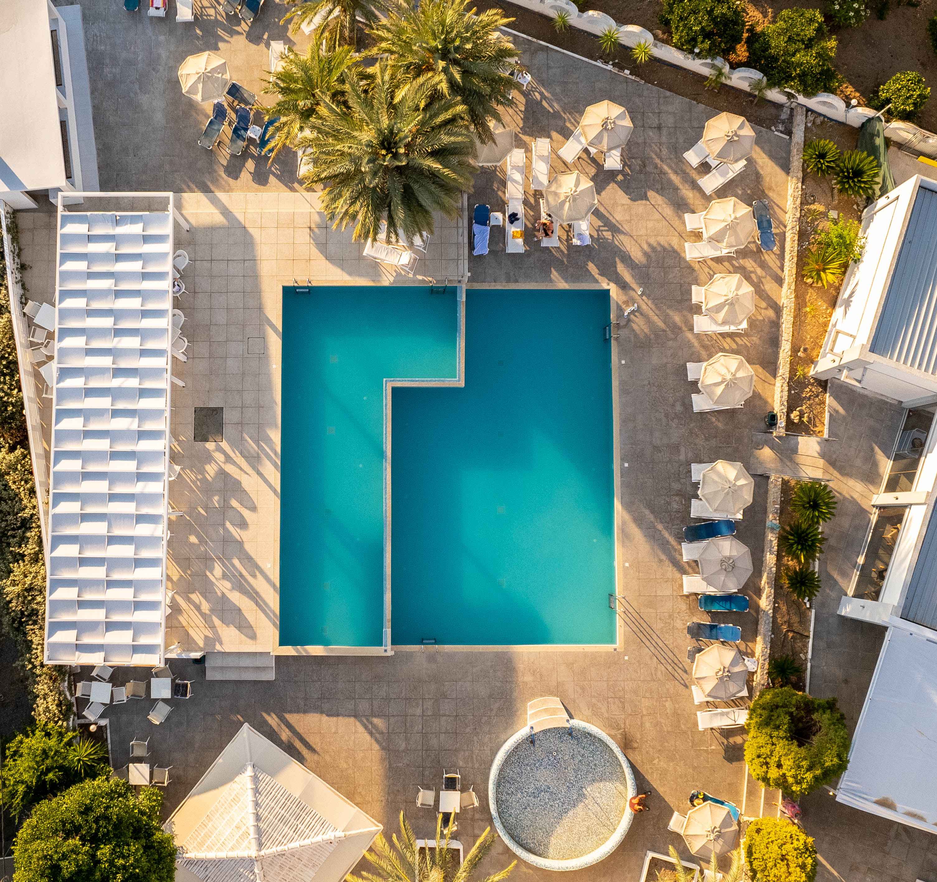 Pefkos Breeze Family Resort And Spa