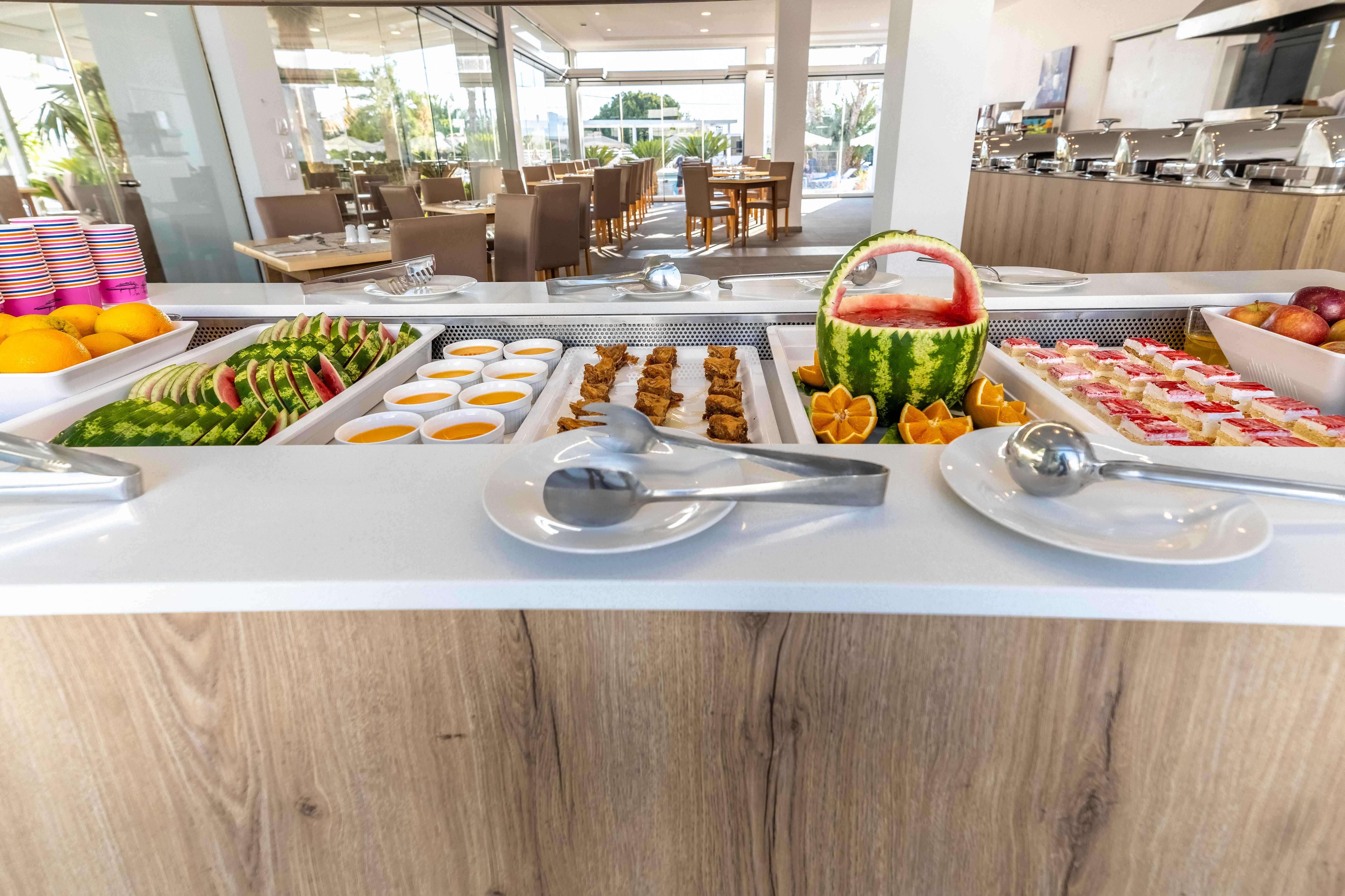 Pefkos Breeze Family Resort And Spa