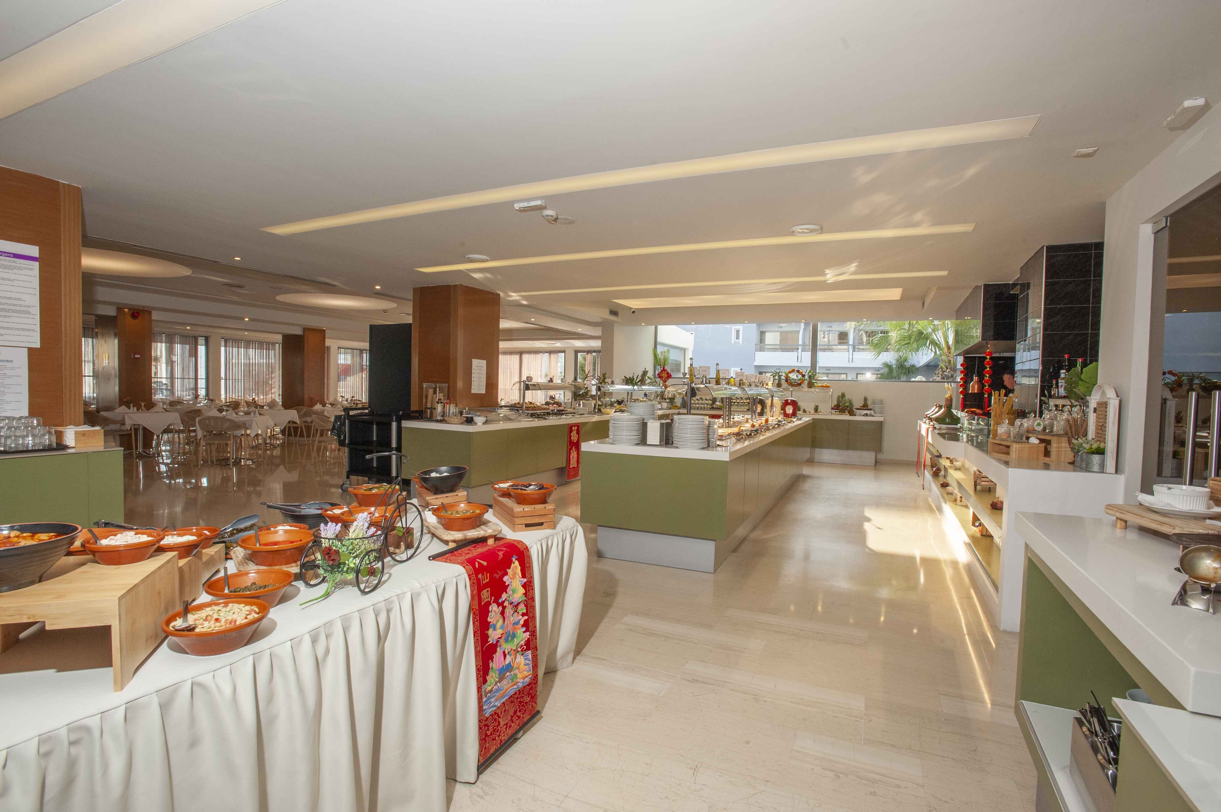 Rhodos Horizon Marina