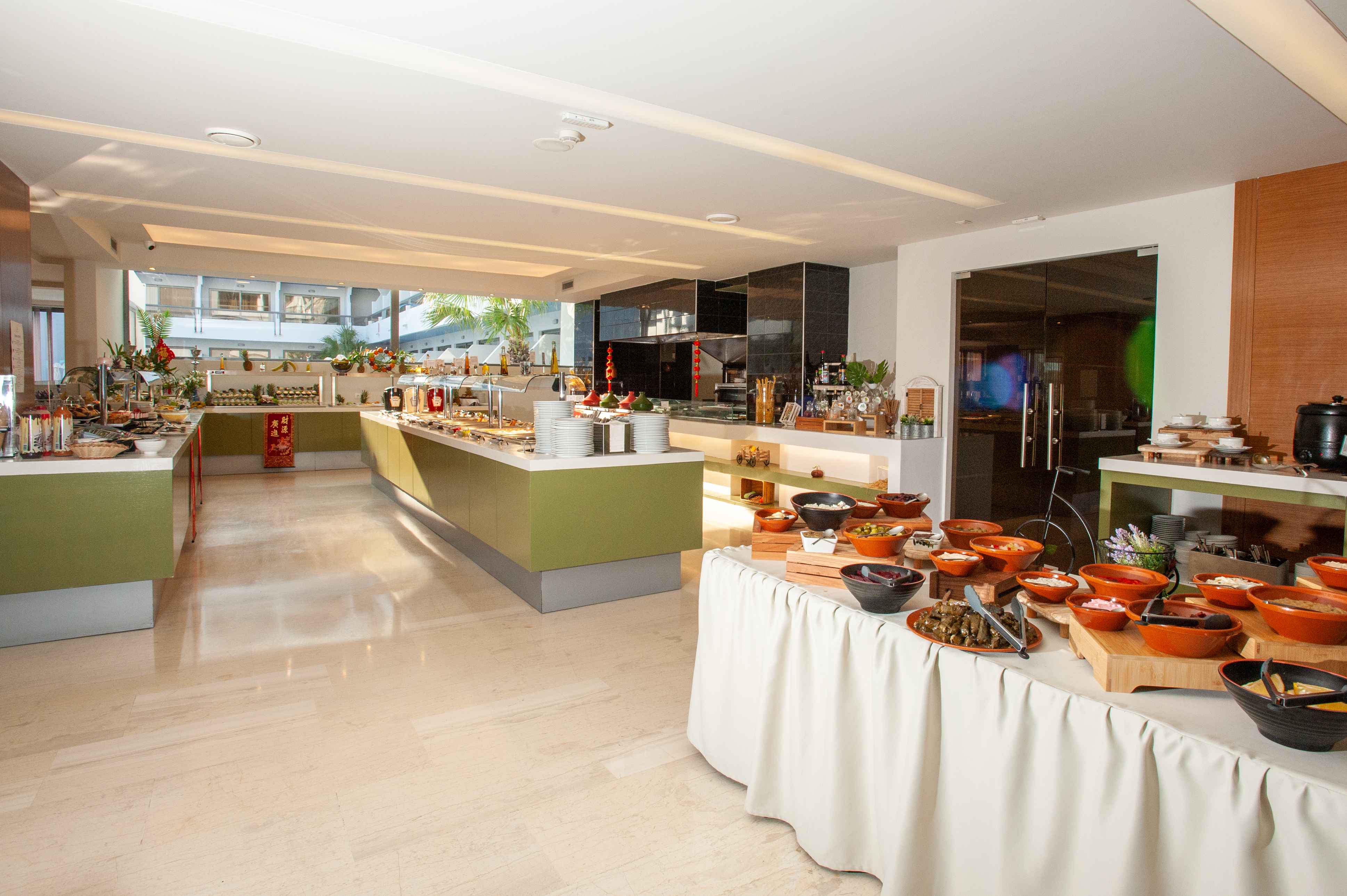 Rhodos Horizon Marina