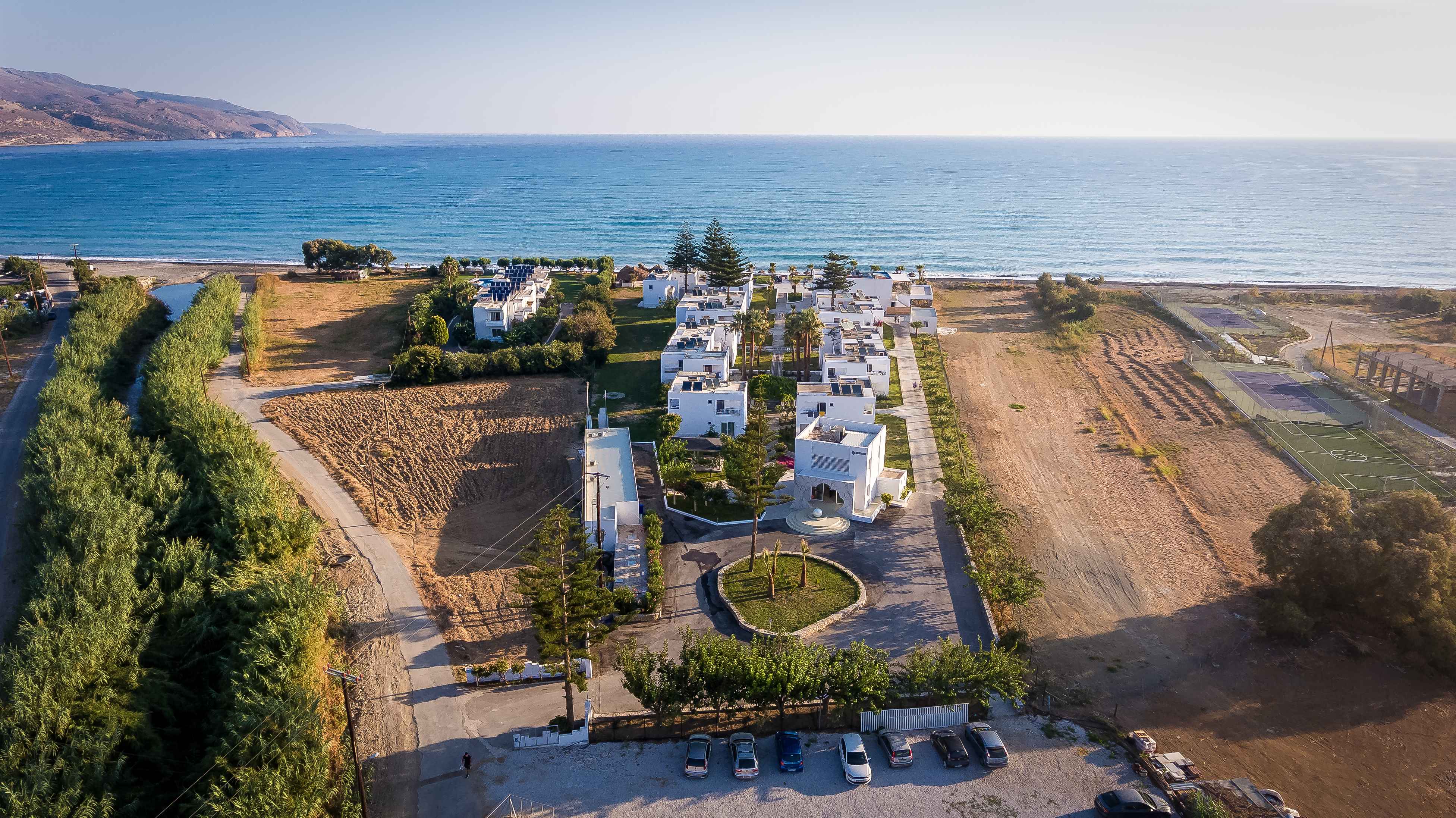 Solimar White Pearl Crete 