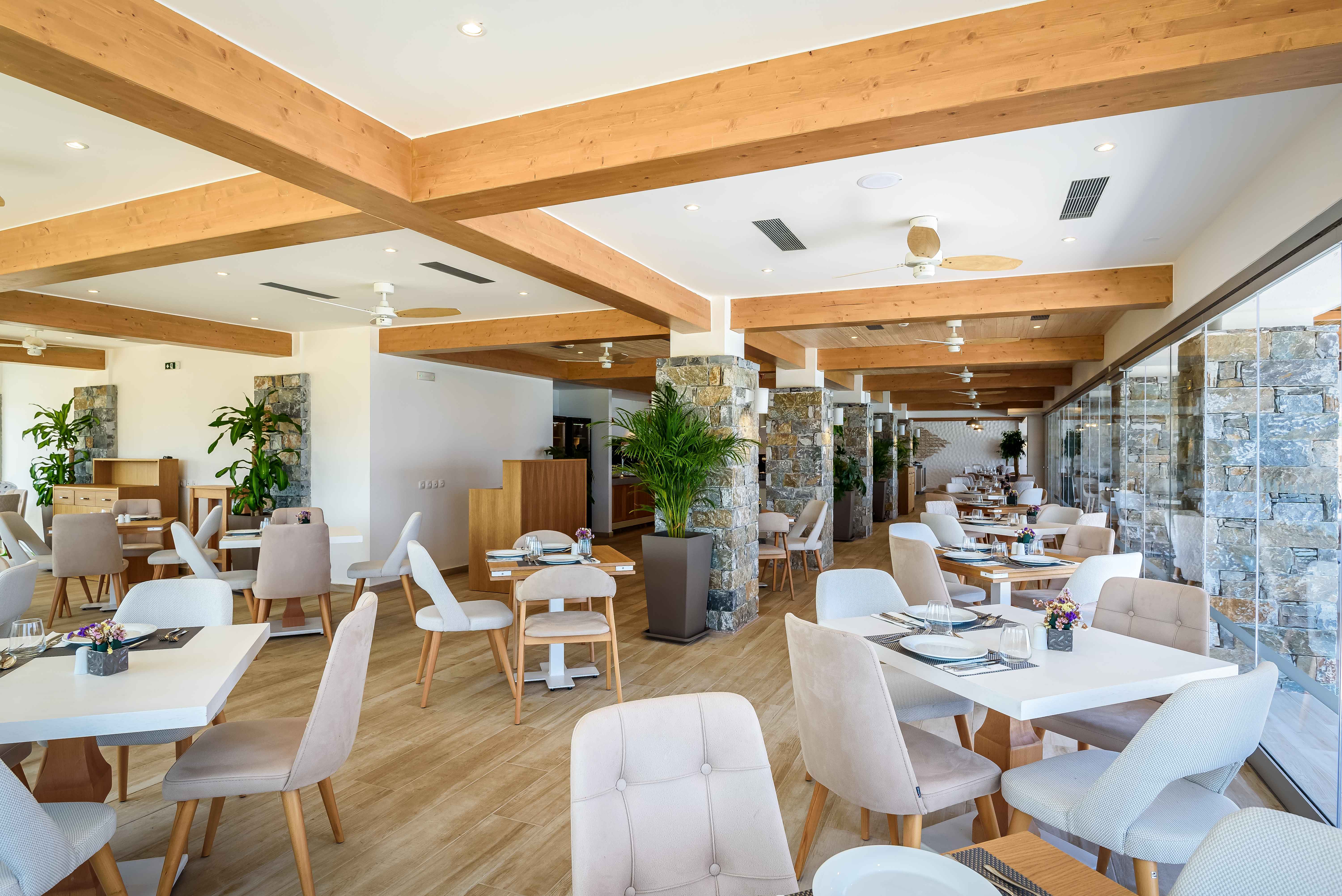 Solimar White Pearl Crete 