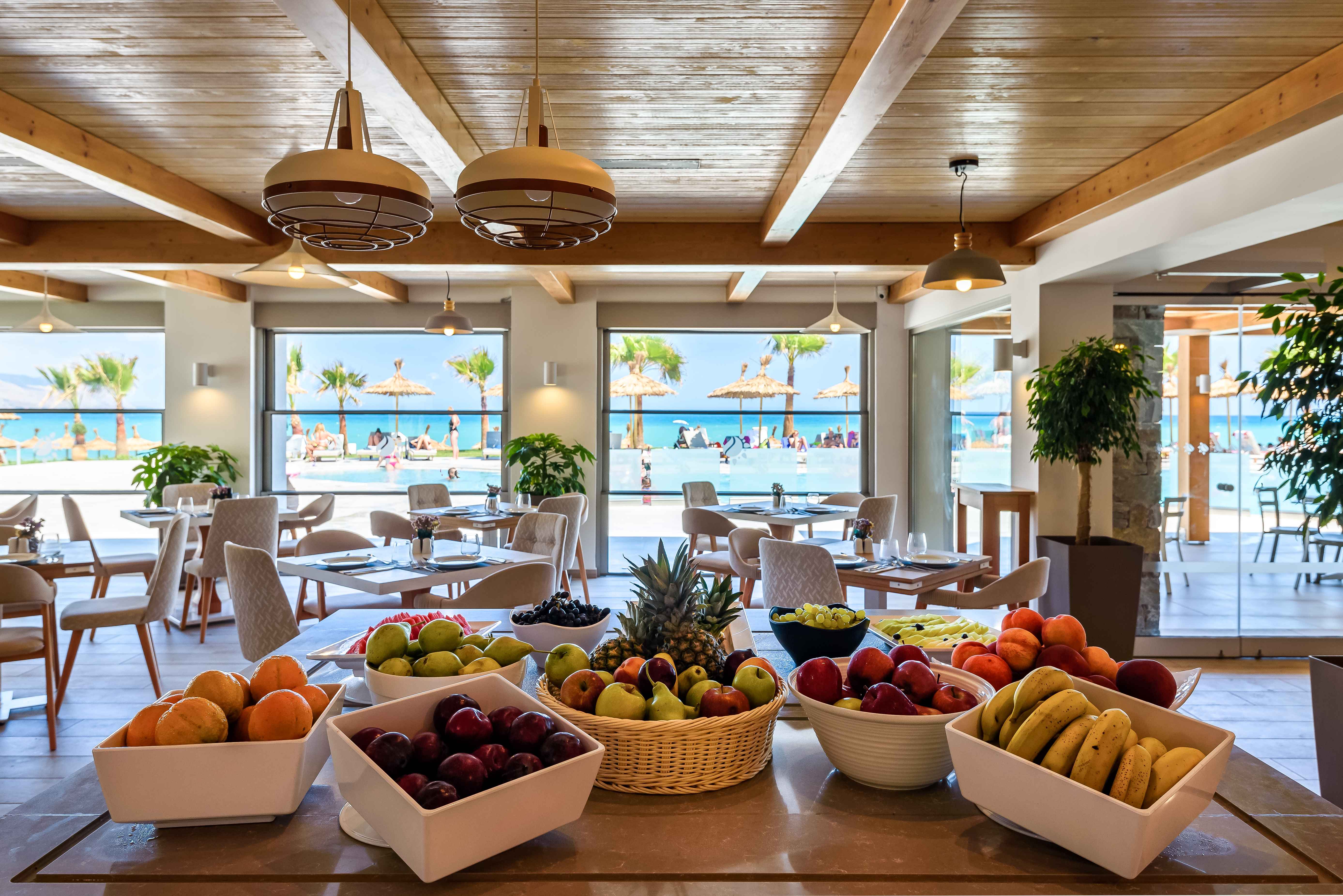 Solimar White Pearl Crete 