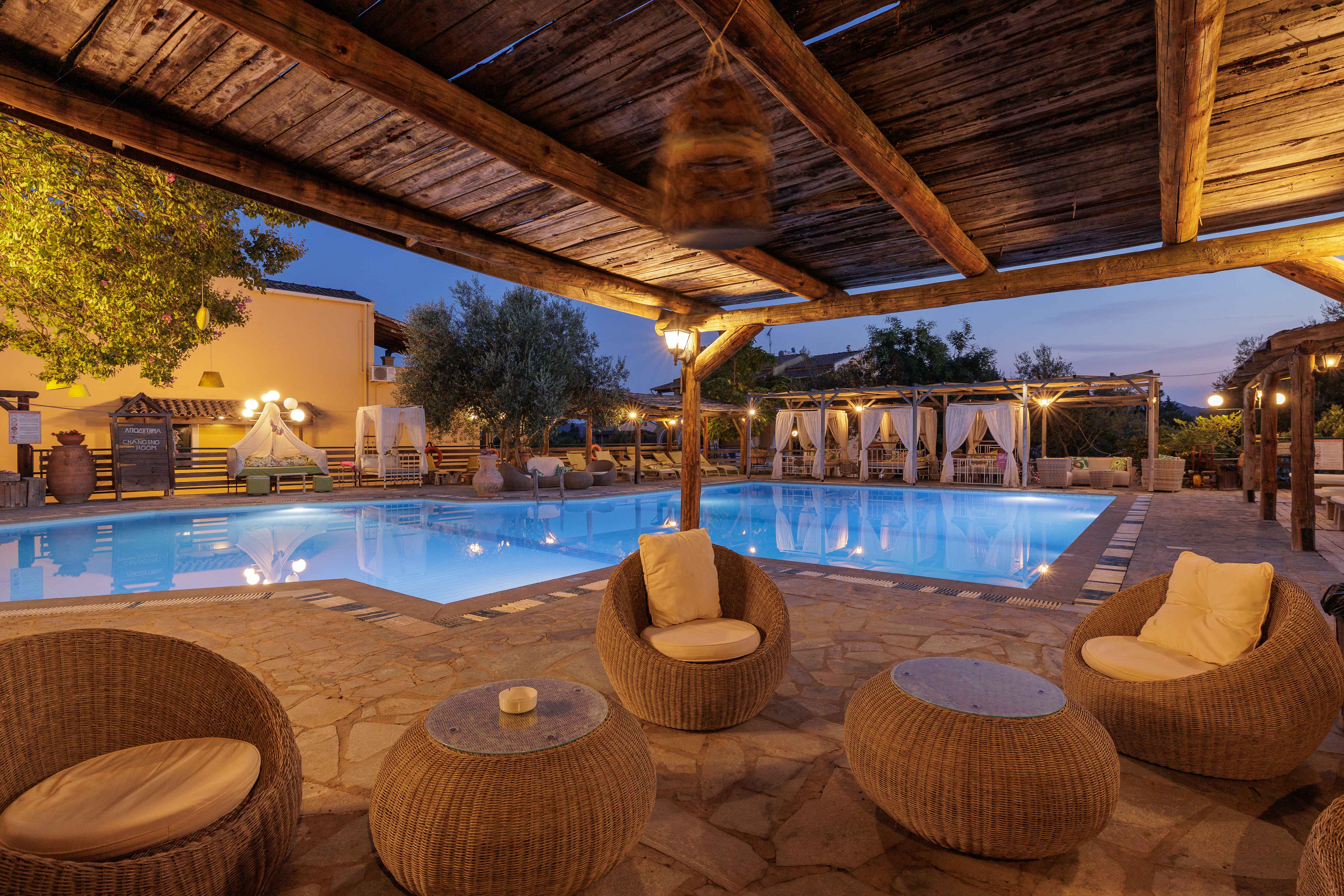 Spiti Nikos Apartments